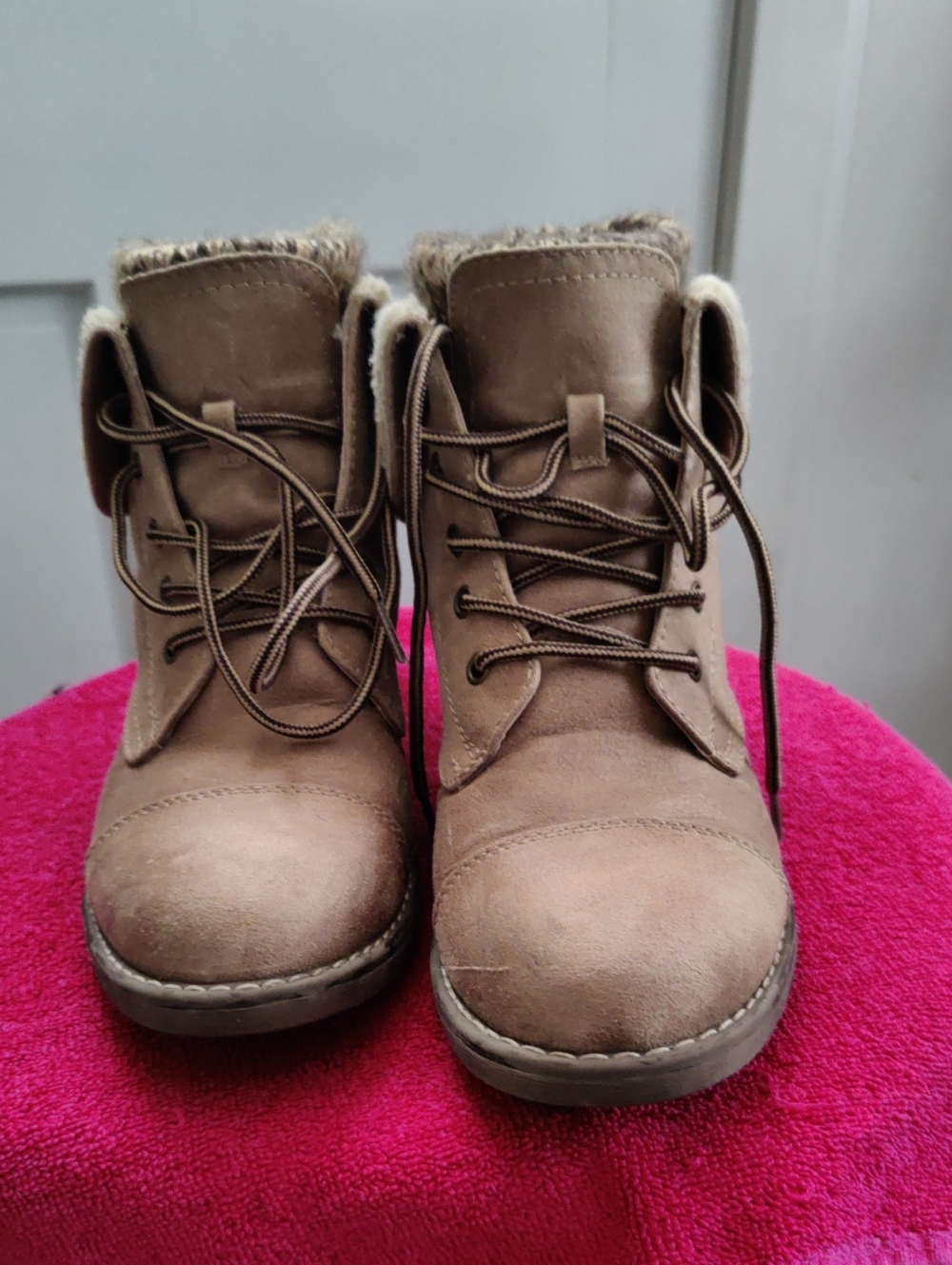 Cliffs by WHITE MOUNTAIN Taupe Lace-Up Faux Fur Ankle Boots